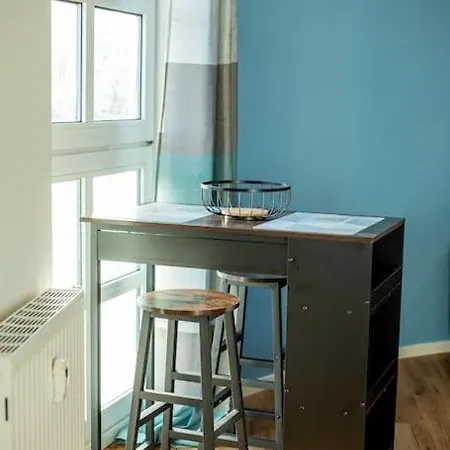 Fabrikdesign Dueren Apartment *